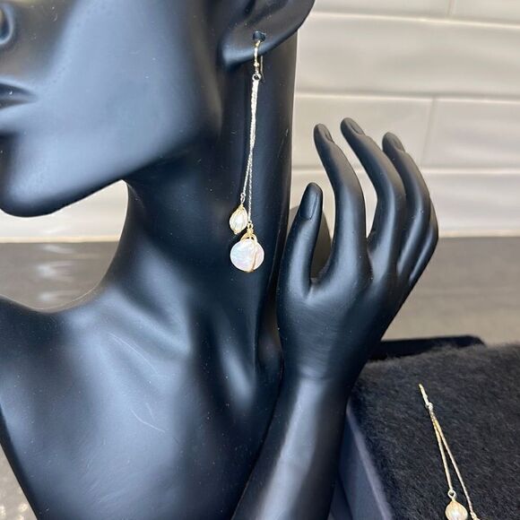 Pearl Earring Bundle Set - Picture 2 of 5